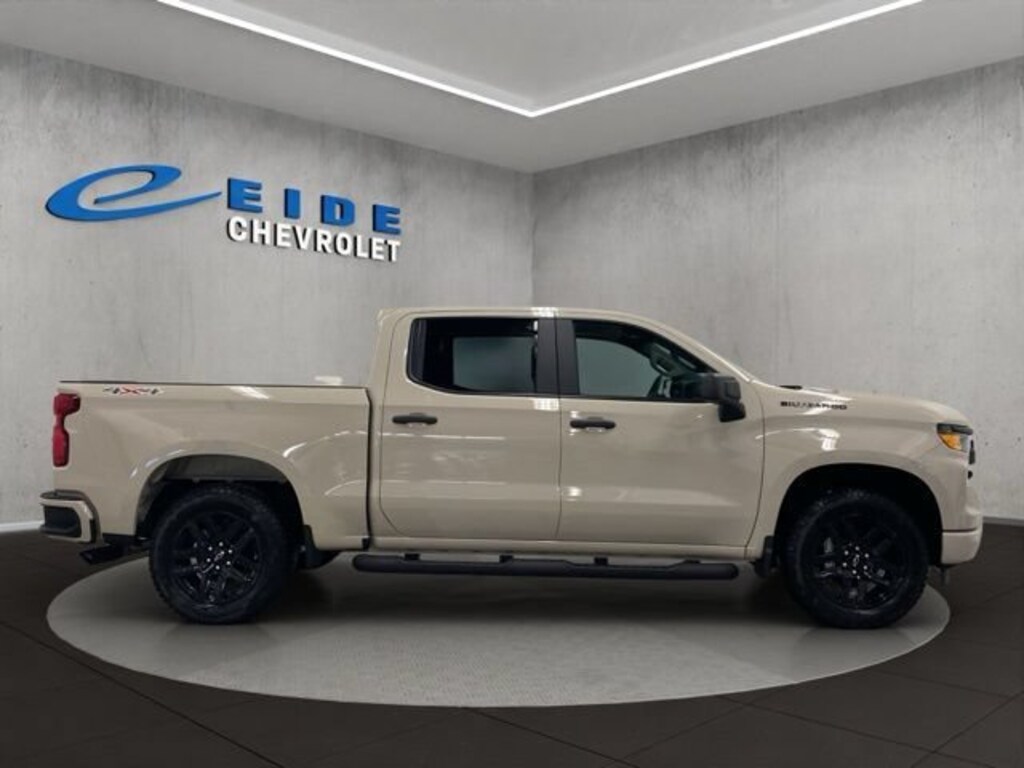 New 2026 Chevrolet Silverado 1500 Custom Truck