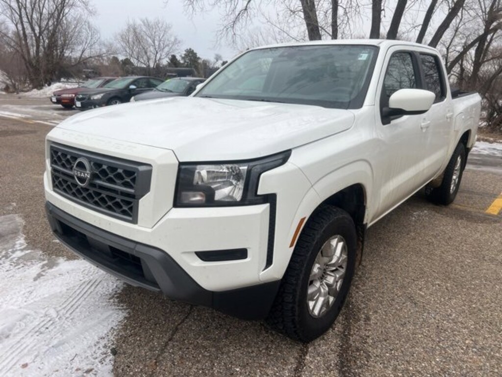 Used 2022 Nissan Frontier SV
