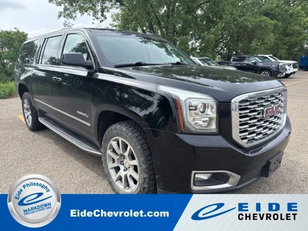 Used 2019 GMC Yukon XL Denali SUV