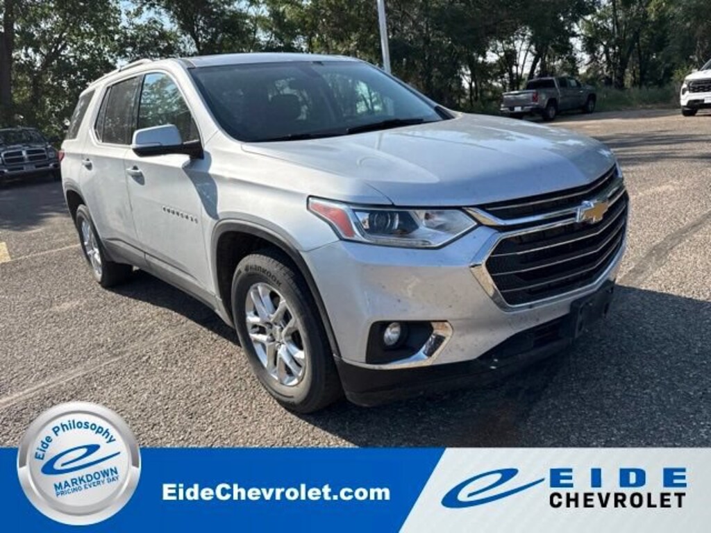 Used 2020 Chevrolet Traverse LT Cloth SUV