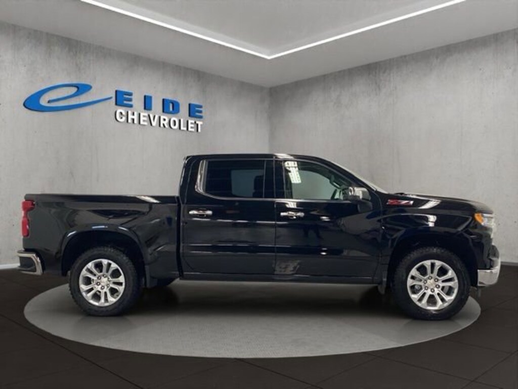 New 2026 Chevrolet Silverado 1500 LTZ Truck