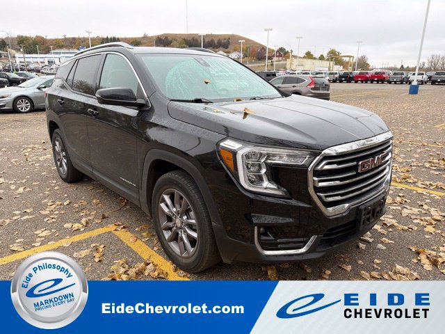 Used 2023 GMC Terrain SLT SUV