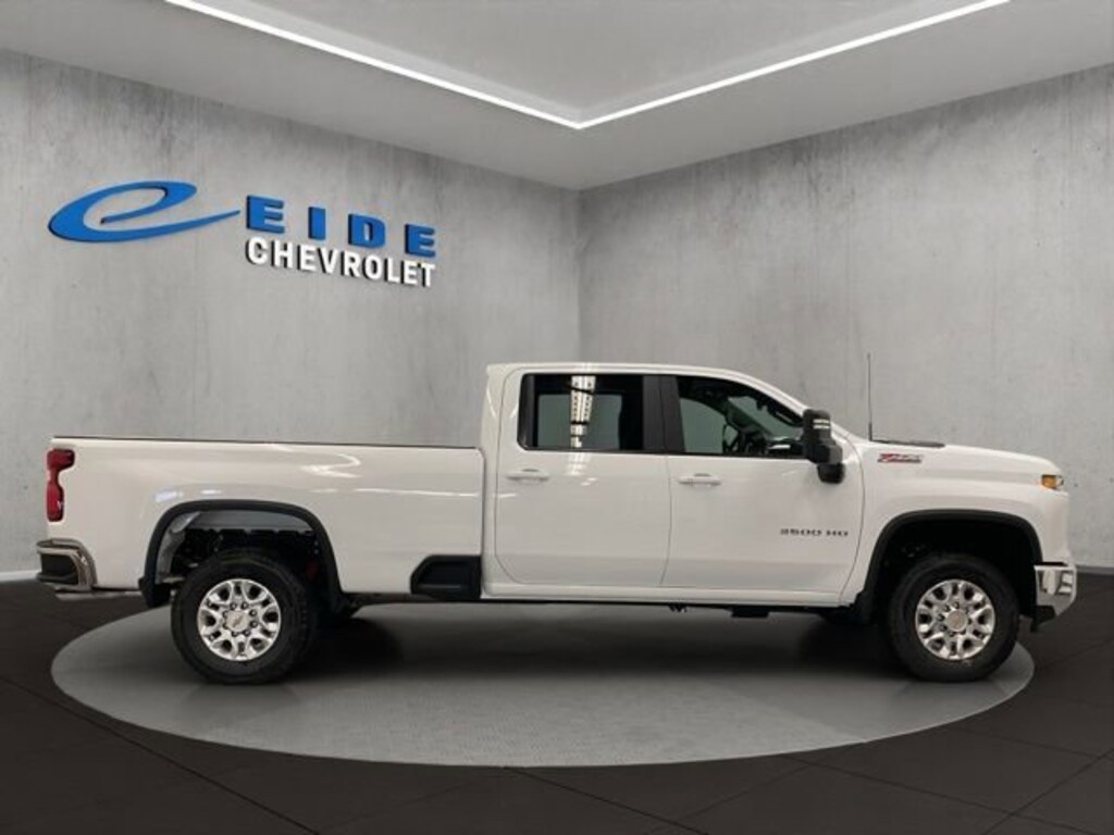 New 2026 Chevrolet Silverado 3500 HD LT Truck