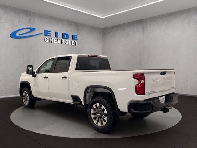 2026 Chevrolet Silverado 2500 HD Custom - Photo 6
