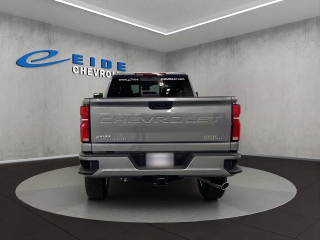 New 2026 Chevrolet Silverado 3500 HD High Country Truck