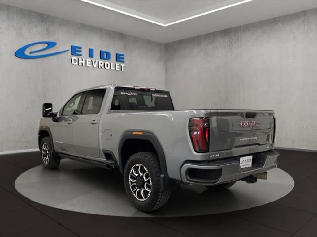 Used 2024 GMC Sierra 2500 HD AT4 Truck