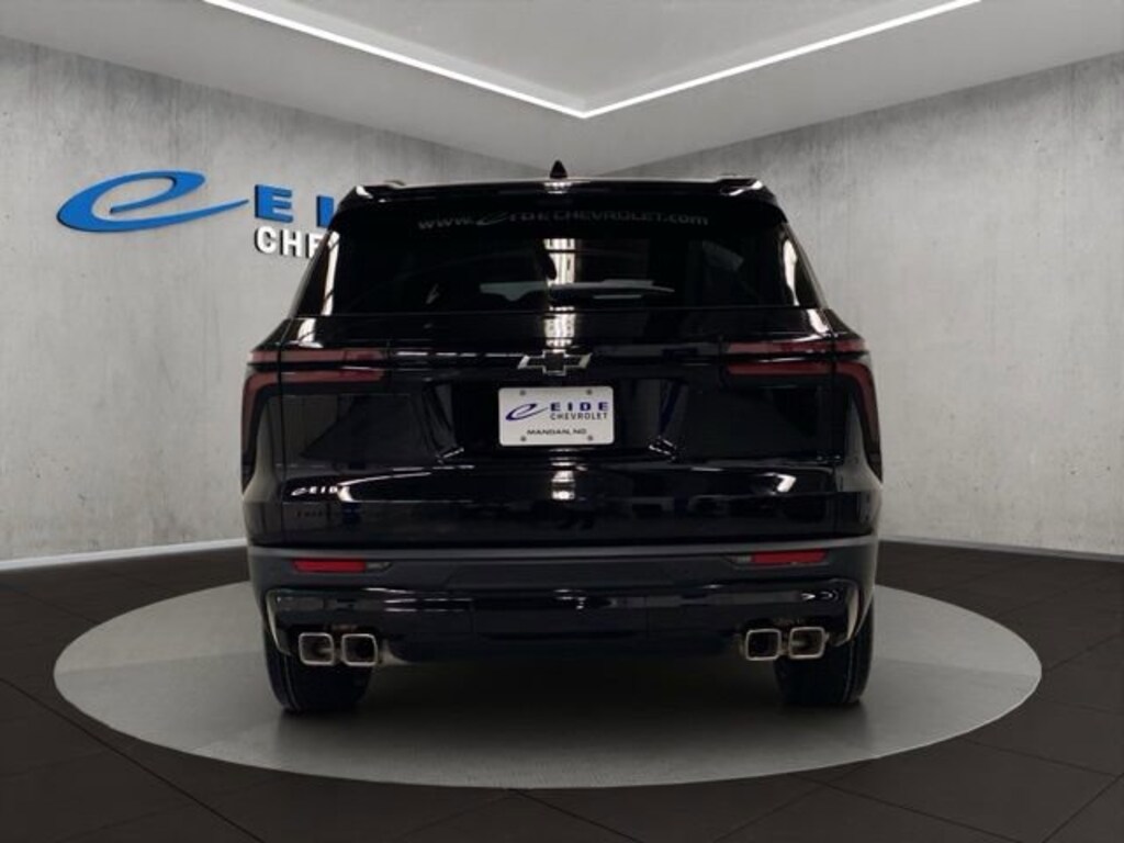 New 2026 Chevrolet Traverse LT SUV