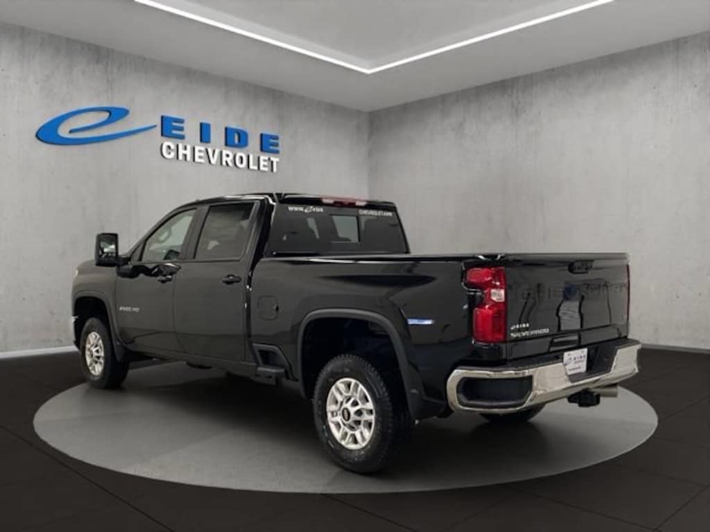 New 2026 Chevrolet Silverado 2500 HD LT Truck
