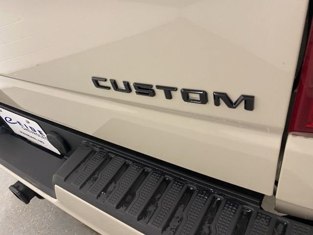2026 Chevrolet Silverado 1500 Custom - Photo 15