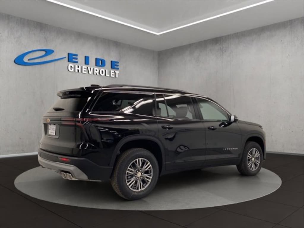 New 2026 Chevrolet Traverse LT SUV