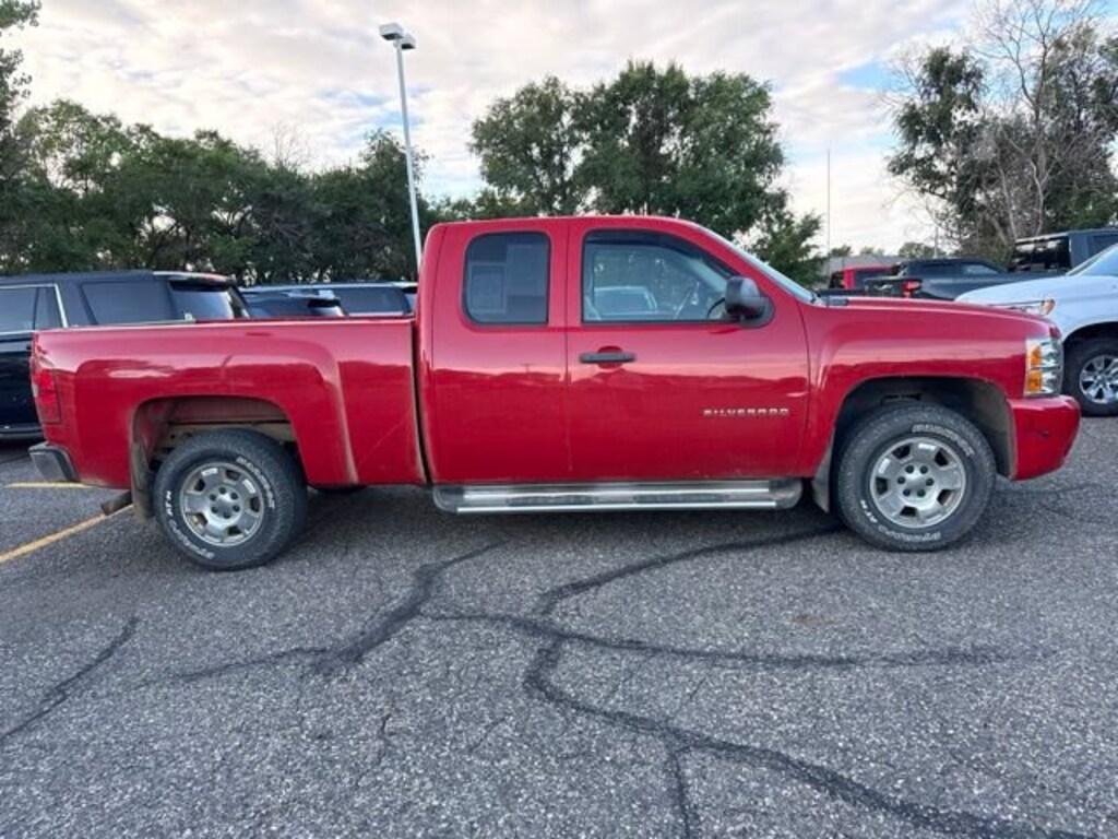 Used 2011 Chevrolet Silverado 1500 LT Truck