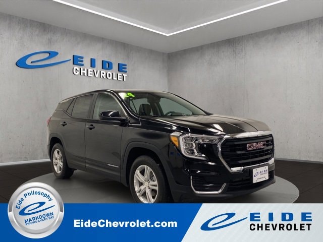 2024 GMC Terrain SLE's photo
