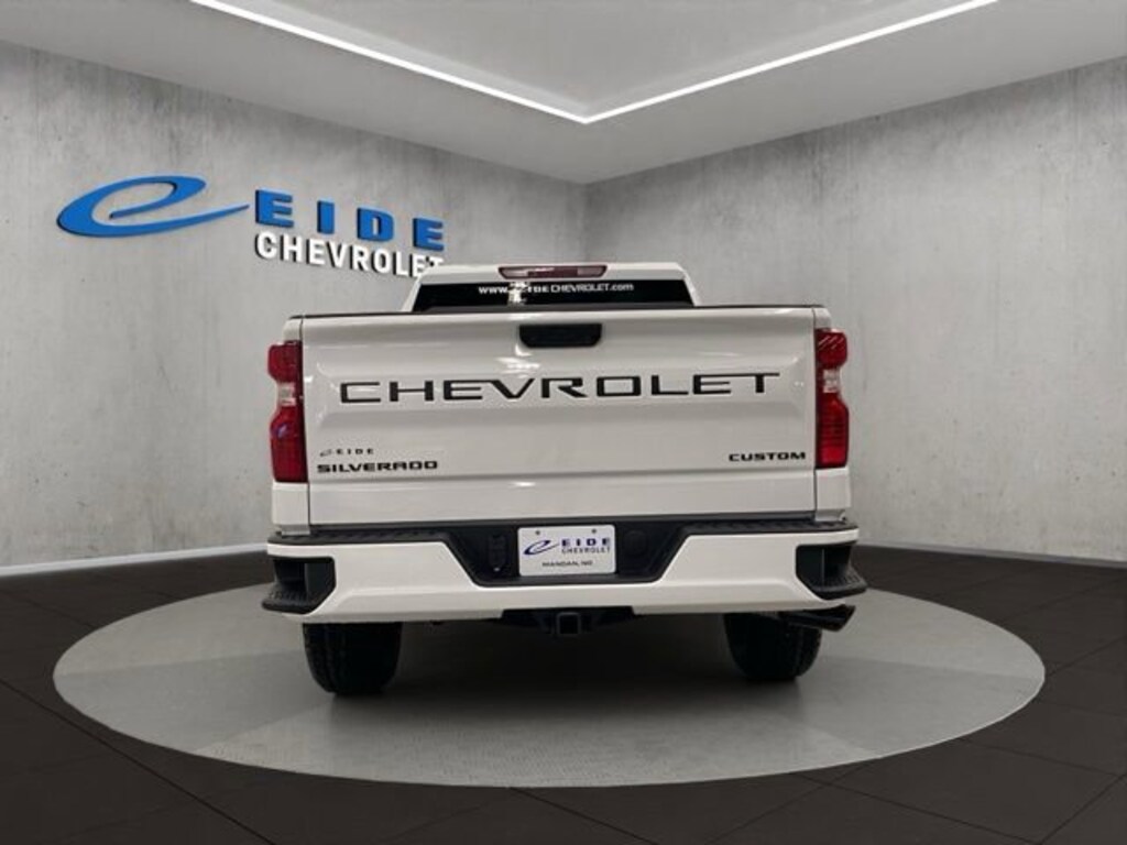 New 2026 Chevrolet Silverado 1500 Custom Truck