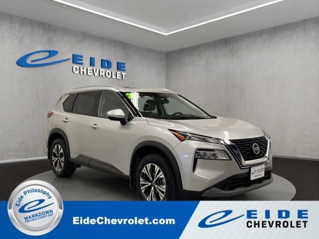 Used 2021 Nissan Rogue SV