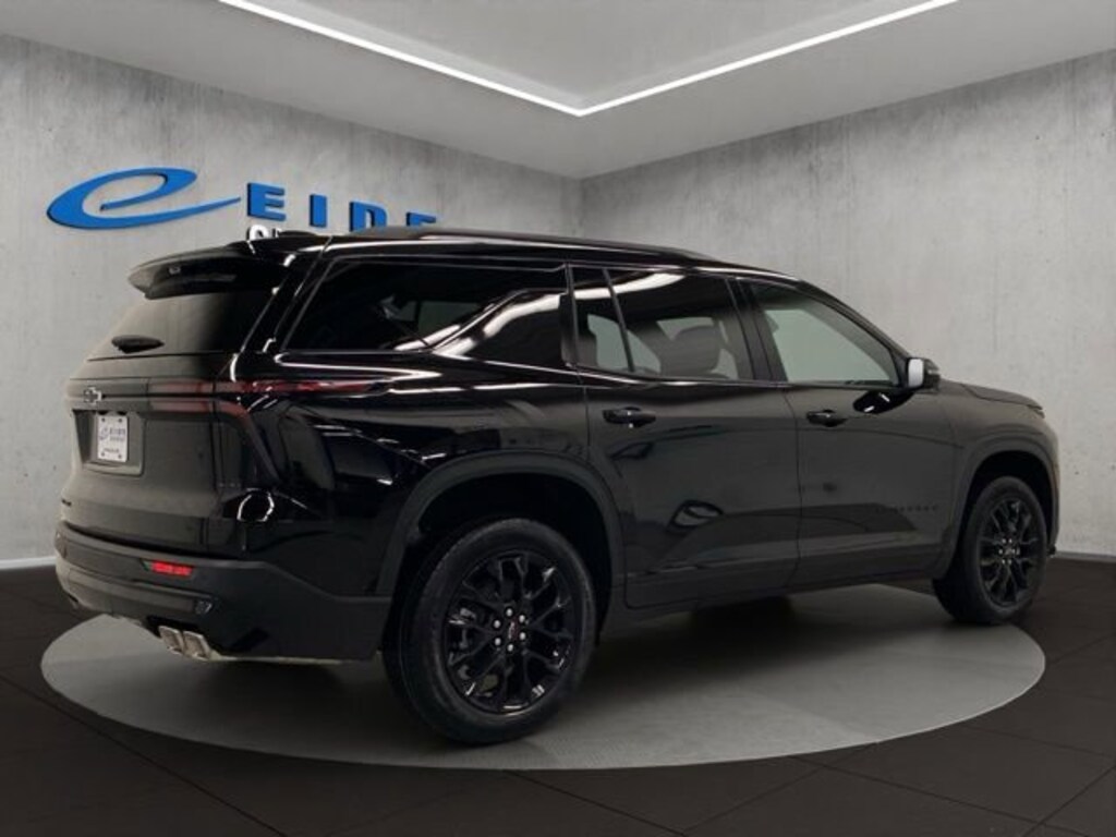 New 2026 Chevrolet Traverse LT SUV