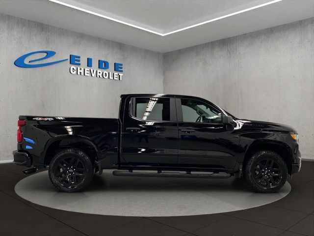2026 Chevrolet Silverado 1500 Custom - Photo 2