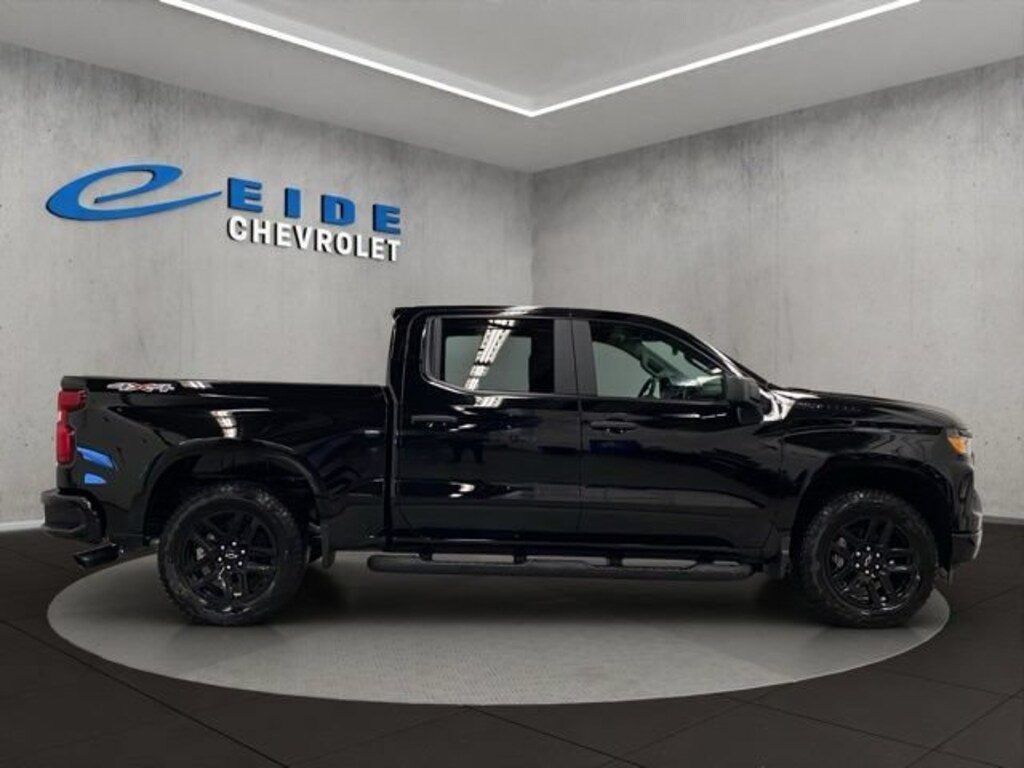 New 2026 Chevrolet Silverado 1500 Custom Truck