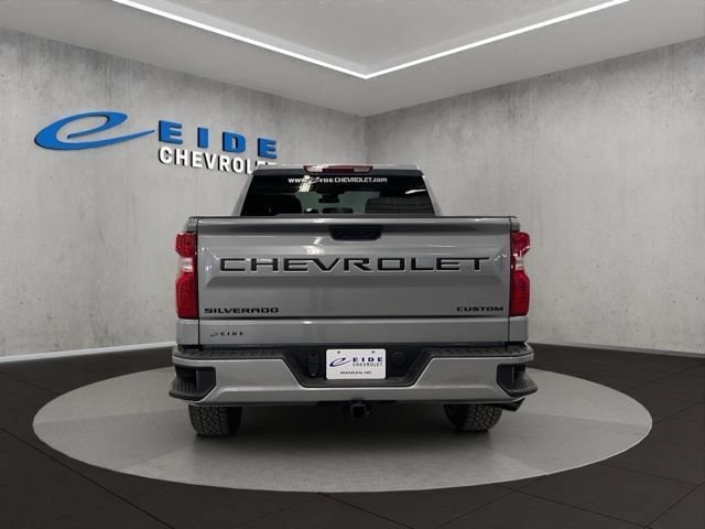 2026 Chevrolet Silverado 1500 Custom - Photo 5