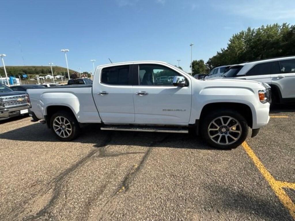 Used 2022 GMC Canyon 4WD Denali Truck