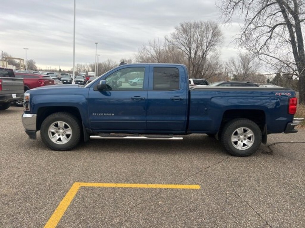 Used 2017 Chevrolet Silverado 1500 LT Truck