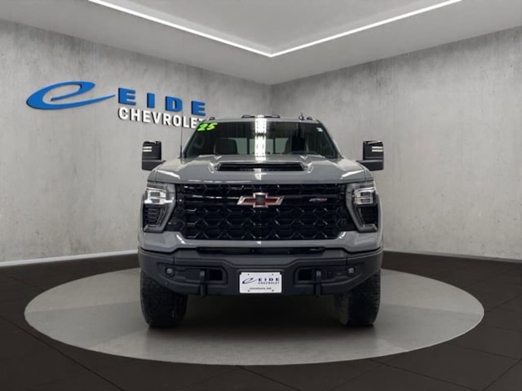 Used 2025 Chevrolet Silverado 2500 HD ZR2 Truck