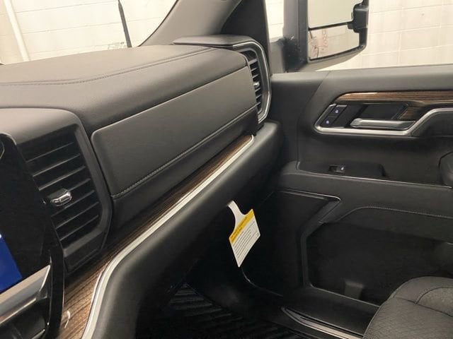 2026 Chevrolet Silverado 2500 HD LT - Photo 18