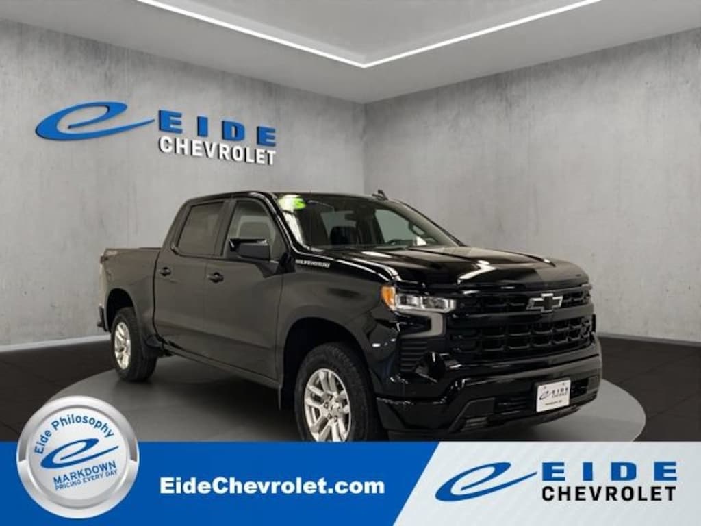 Used 2025 Chevrolet Silverado 1500 RST Truck