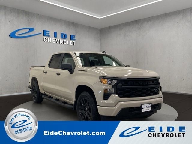 2026 Chevrolet Silverado 1500 Custom 4X4 Crew Cab Short Box's photo