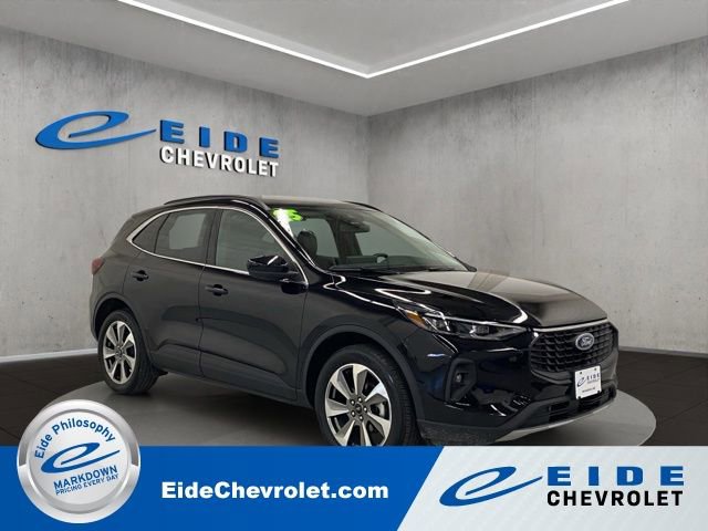 2025 Ford Escape