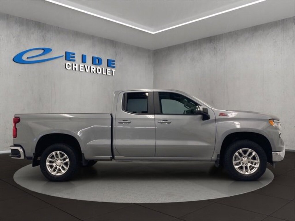 Used 2024 Chevrolet Silverado 1500 LT Truck