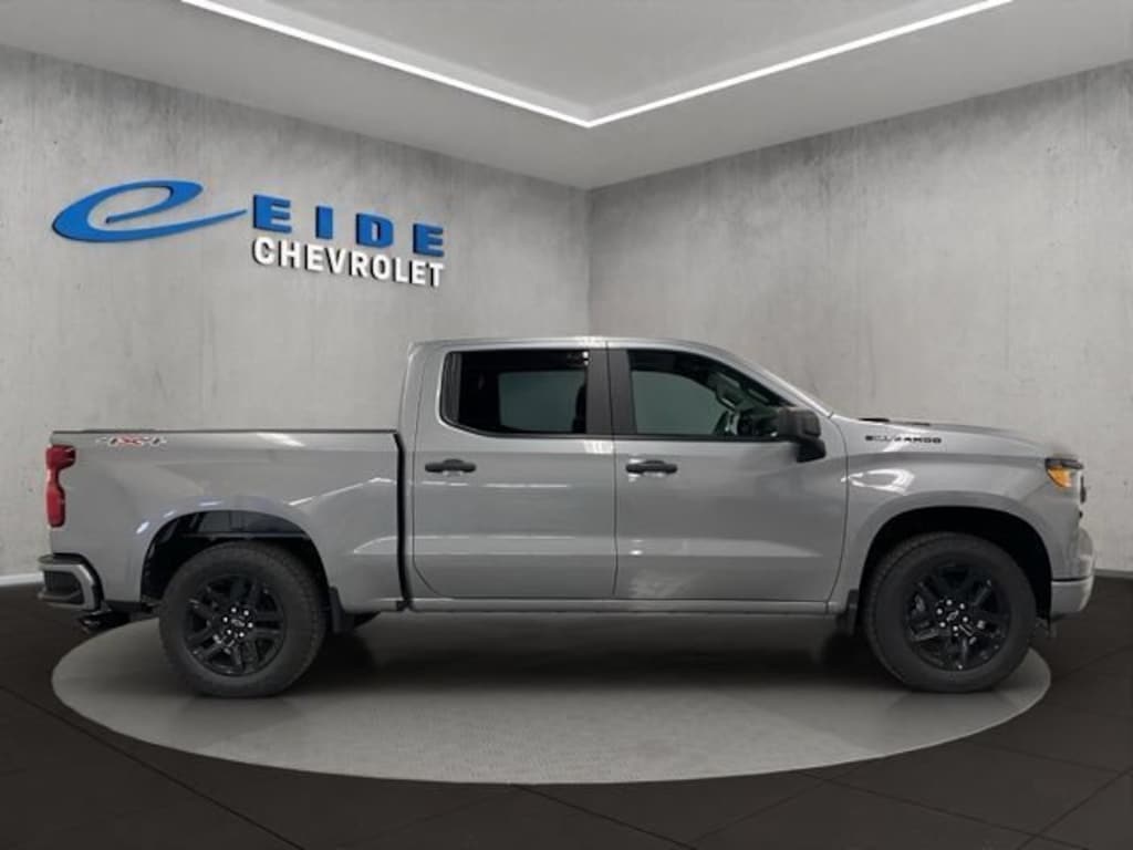 New 2026 Chevrolet Silverado 1500 Custom Truck