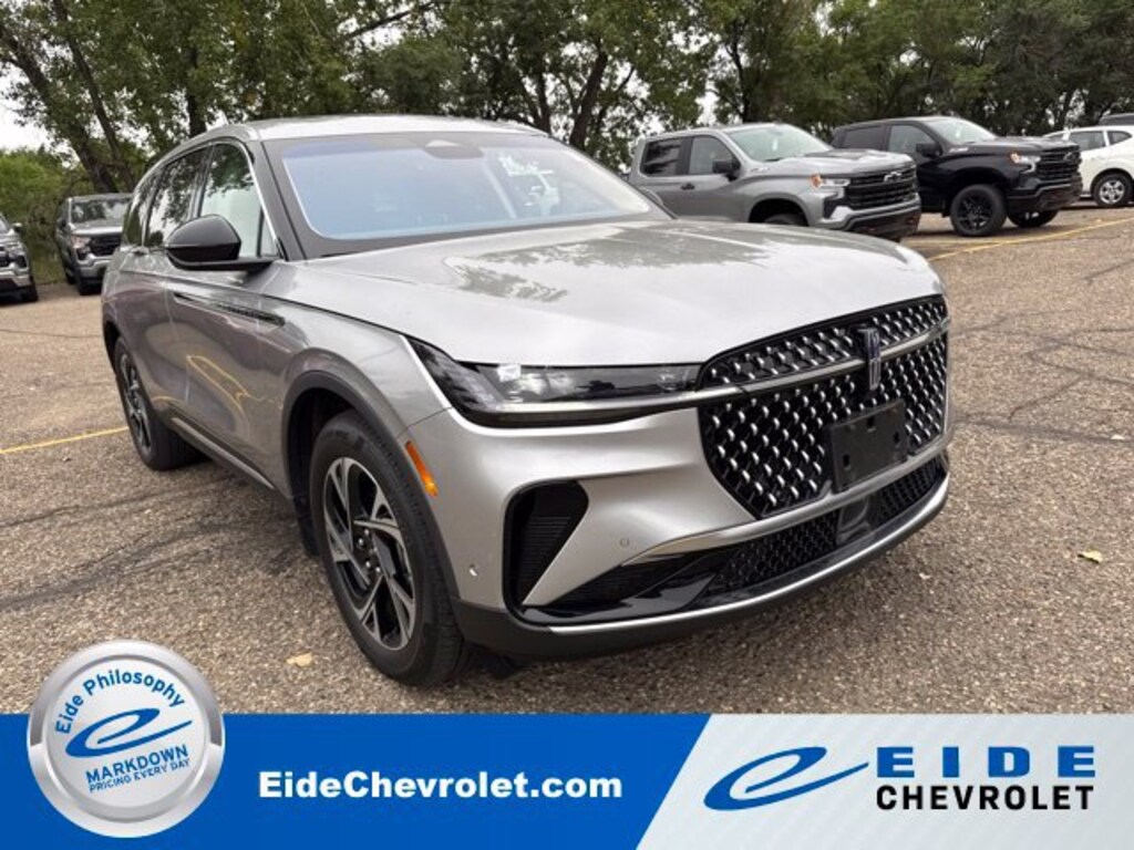 Used 2024 Lincoln Nautilus Premiere