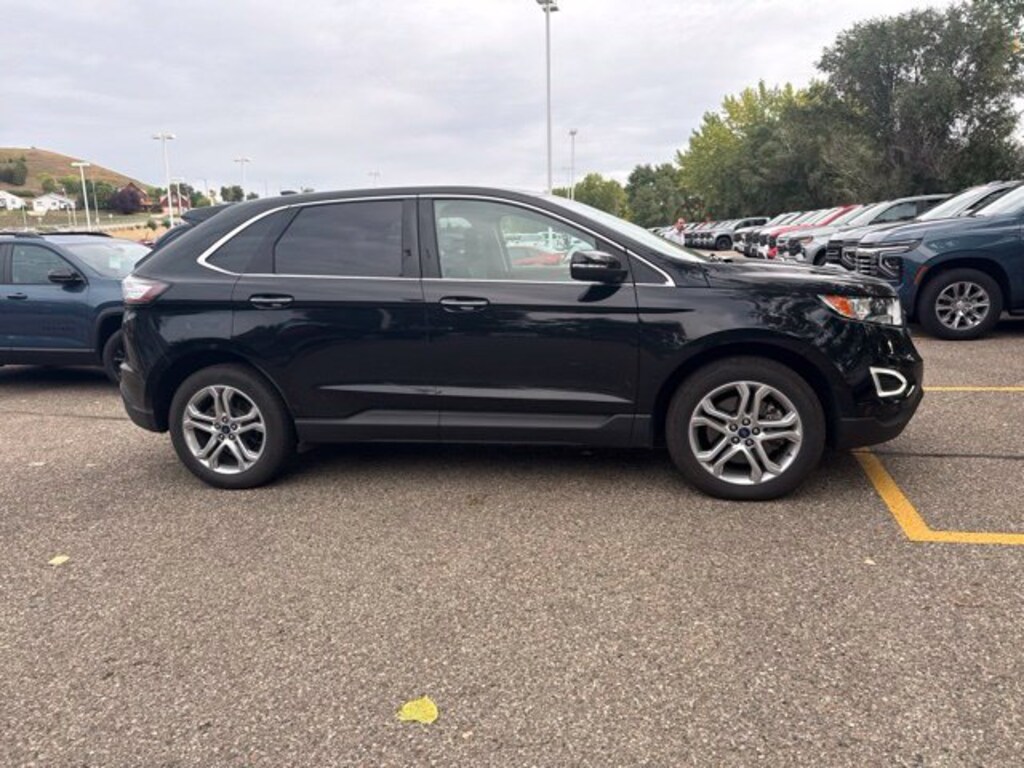 Used 2018 Ford Edge Titanium