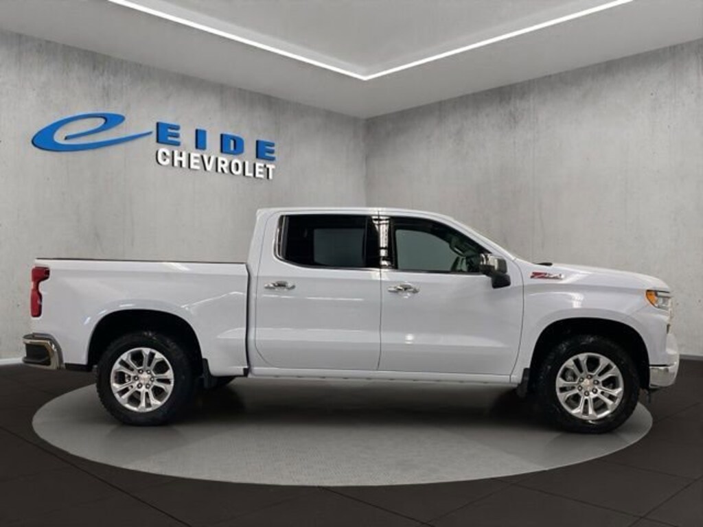 New 2026 Chevrolet Silverado 1500 LTZ Truck