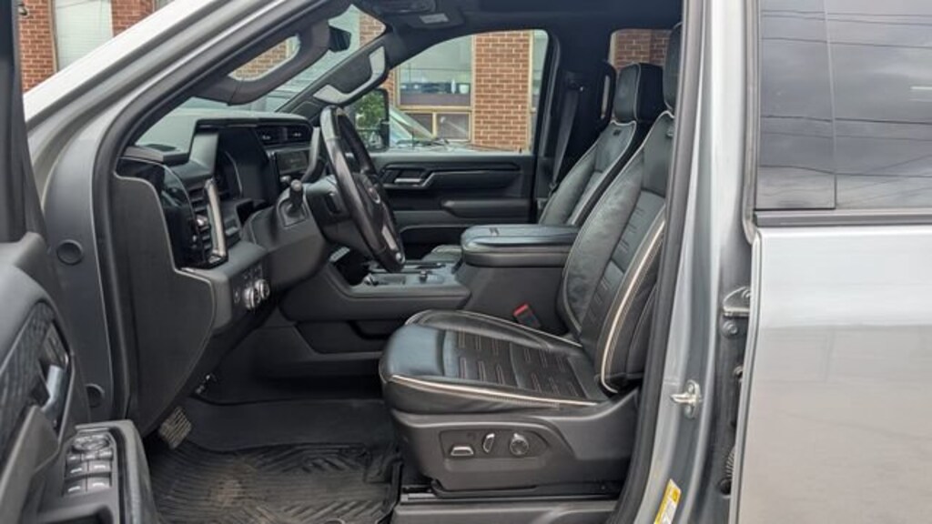 Used 2024 GMC Sierra 2500 HD AT4X Truck