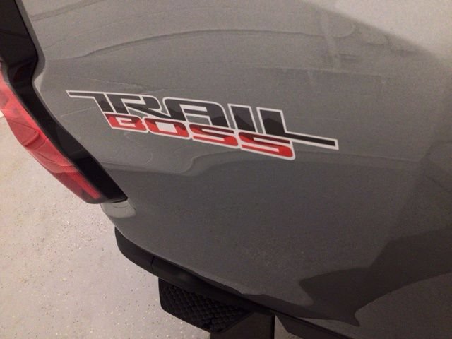 2026 Chevrolet Colorado Trail Boss - Photo 14