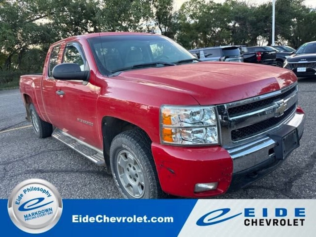 Used 2011 Chevrolet Silverado 1500 LT Truck