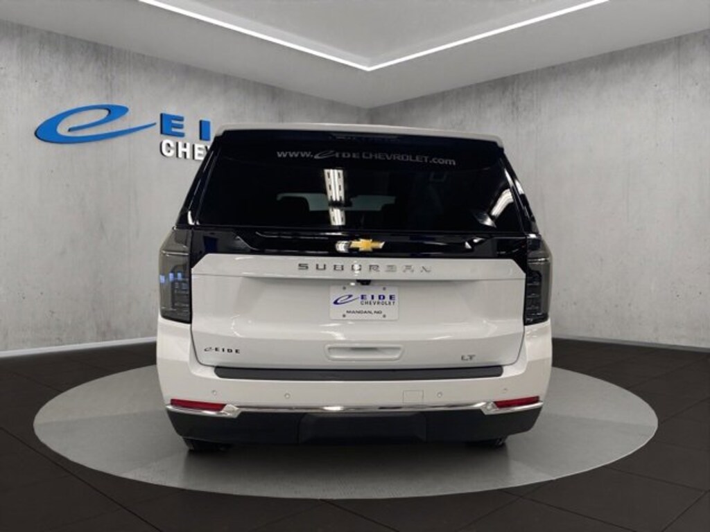 New 2026 Chevrolet Suburban LT SUV