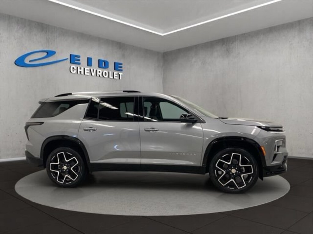 New 2026 Chevrolet Traverse High Country SUV