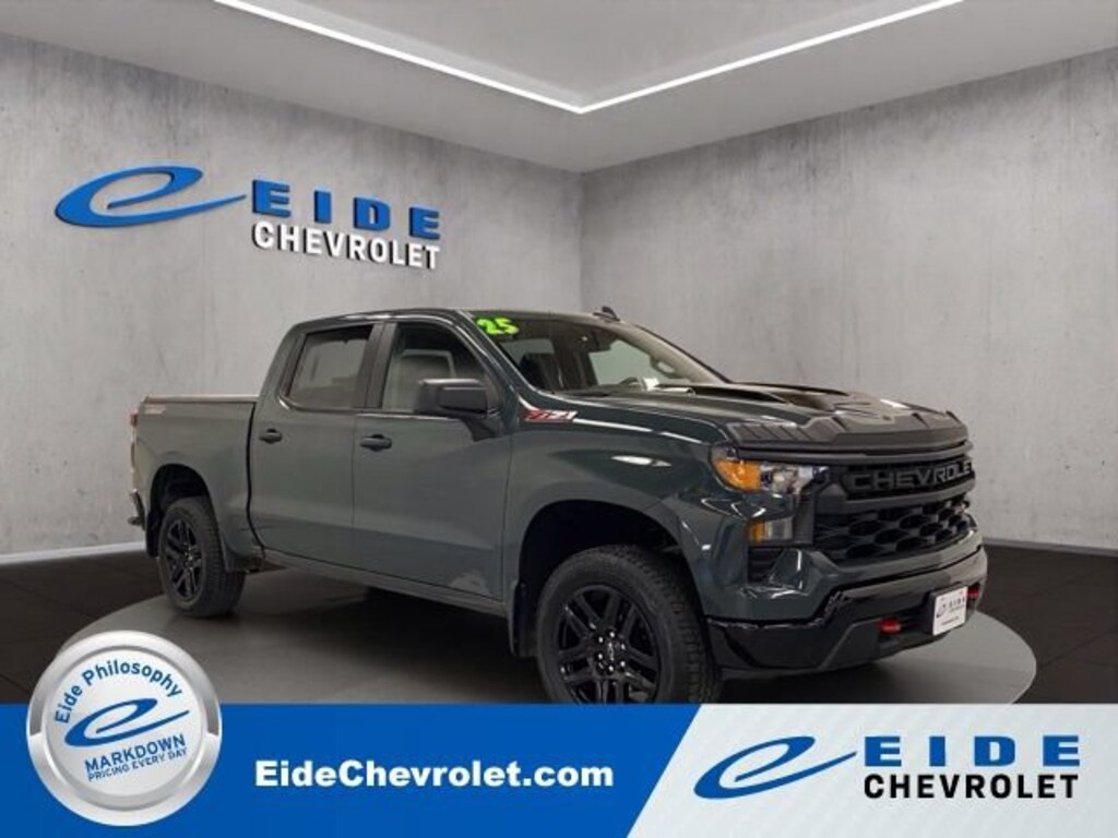 Used 2025 Chevrolet Silverado 1500 Custom Trail Boss Truck