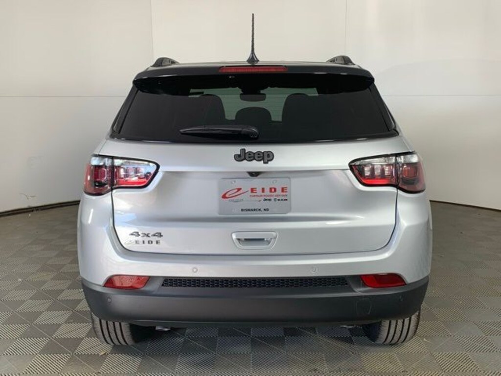 New 2026 Jeep Compass LIMITED ALTITUDE 4X4 Sport Utility