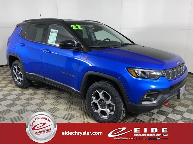 2022 Jeep Compass Trailhawk's photo