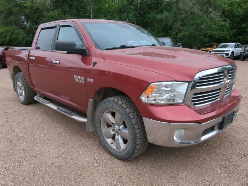 Used 2015 Ram 1500 SLT Truck Crew Cab