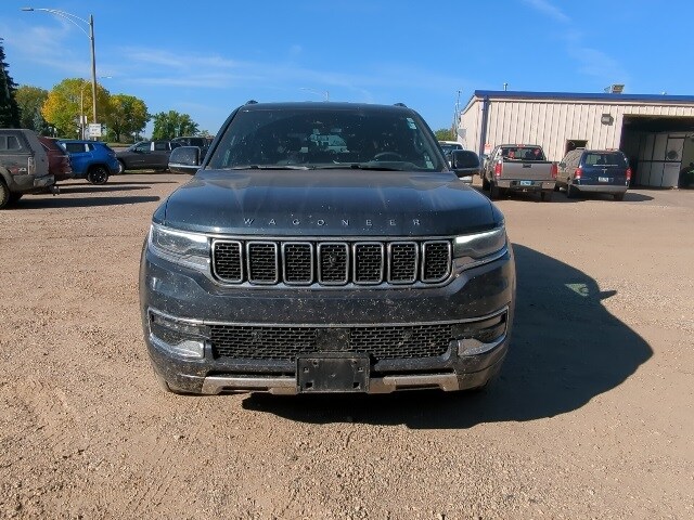 2023 Jeep Wagoneer Series II photo 2