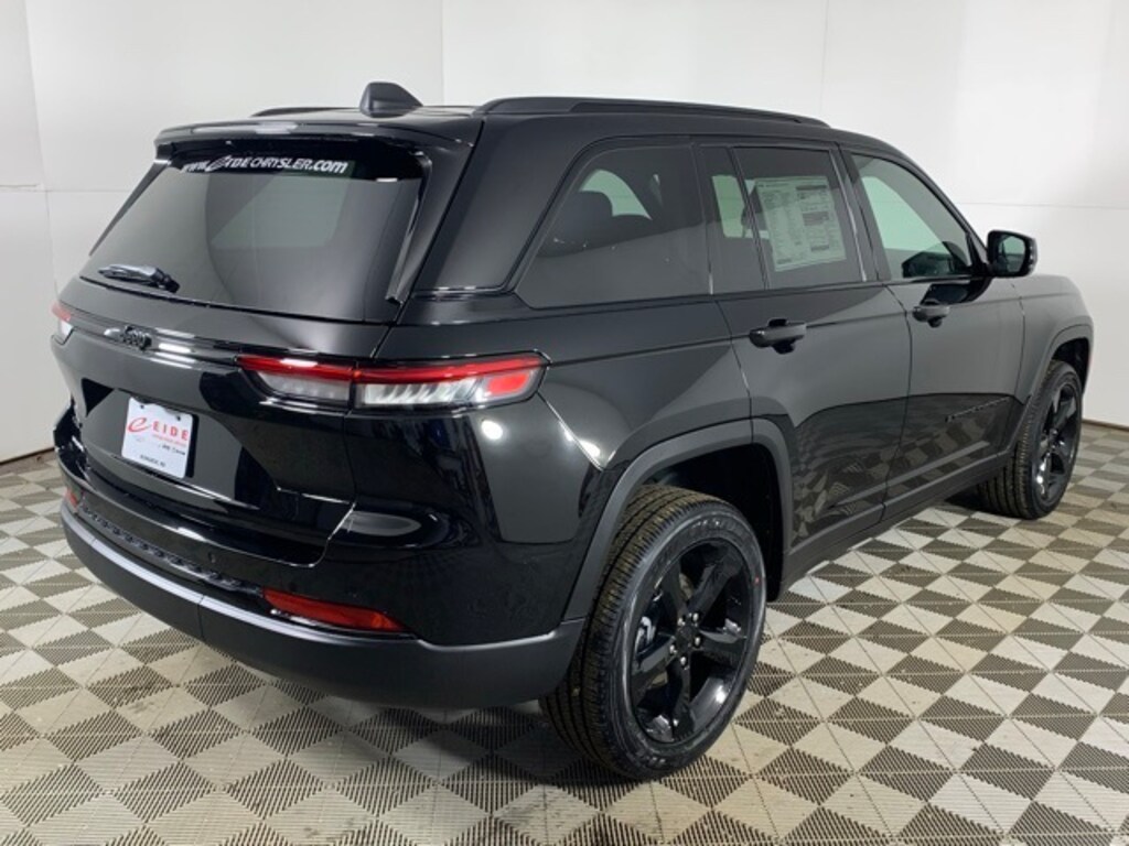 New 2025 Jeep Grand Cherokee ALTITUDE X 4X4 Sport Utility