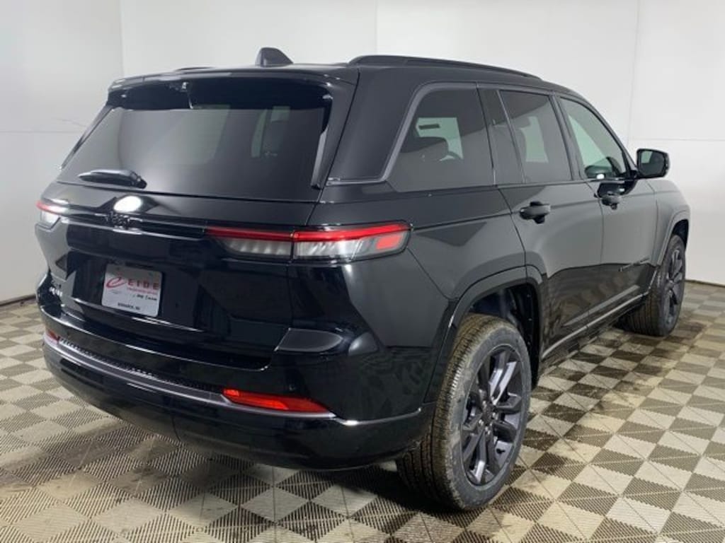 New 2026 Jeep Grand Cherokee LIMITED RESERVE 4X4 Sport Utility