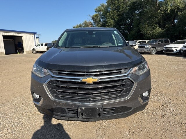 2018 Chevrolet Traverse 3LT photo 2