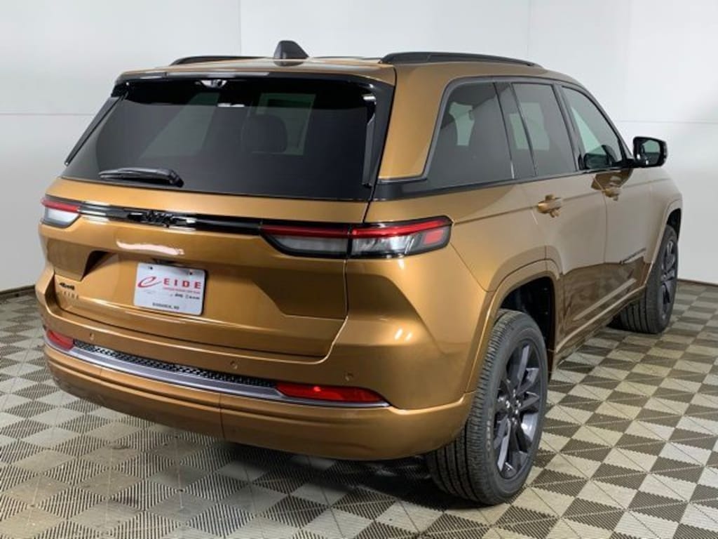 New 2026 Jeep Grand Cherokee LIMITED RESERVE 4X4 Sport Utility