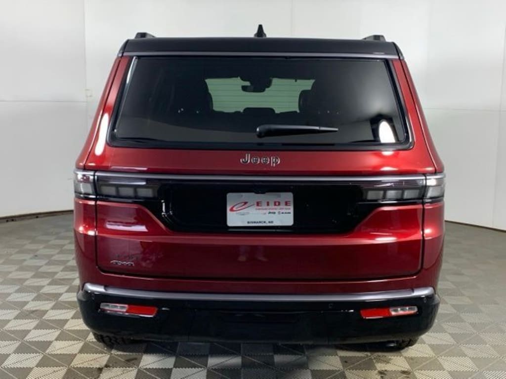 New 2026 Jeep Grand Wagoneer UPLAND 4X4 Sport Utility