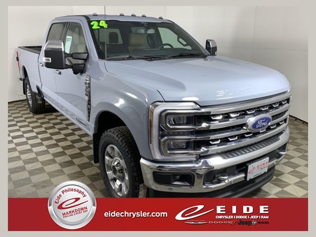 2024 Ford F-350 Lariat 4x4 Crew Cab 8' Box SRW's photo